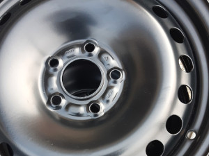 praskovanie aludiskov zm